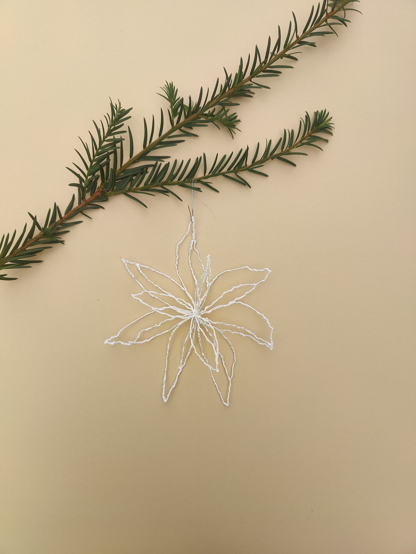 Christmas tree ornaments nr1 - White